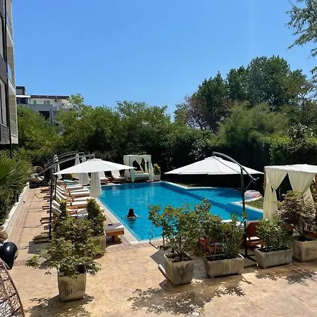 アパート Deluxe *