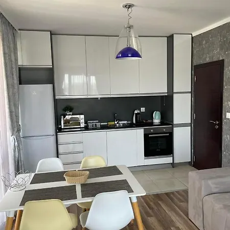 アパート Deluxe *